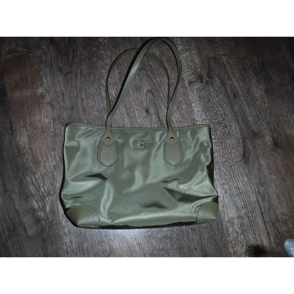 Beautiful Michael Kors‎ handbag - Picture 1 of 6